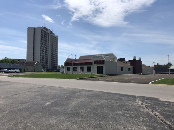 Former El Toribio Restaurant: 630 Emory Dr, Owensboro, KY 42301